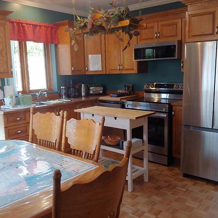 3 Bedrooms 3 Beds Near Metro -2 Parking Free 蒙特利尔 外观 照片