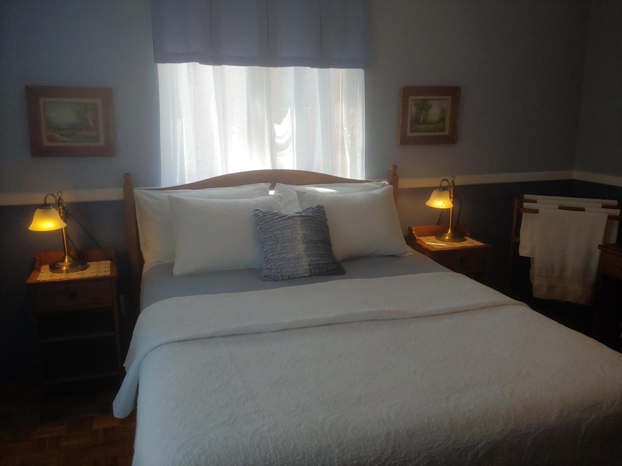 3 Bedrooms 3 Beds Near Metro -2 Parking Free 蒙特利尔 外观 照片